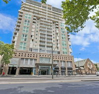 RNR North Terrace - Darwin Holiday