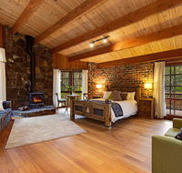 Rocky Creek Art Garden BB