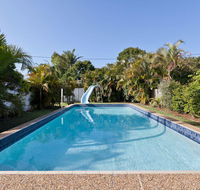 Ron's Beach House - Darwin Holiday