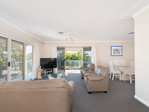 Ronald Avenue, 45, Villa Floridiana - Darwin Holiday 1