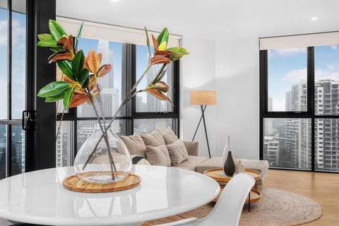 Roomy Apartment With Balcony, Parking, Ocean Views - Darwin Holiday 3