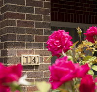 Rose Cottage - Charming Double Brick - Near Cook Park  CBD - Darwin Holiday