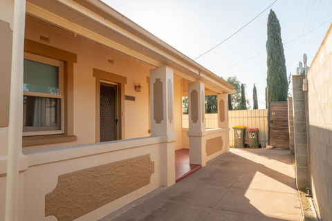 Rosebank Cottage Tailem Bend - Darwin Holiday 3