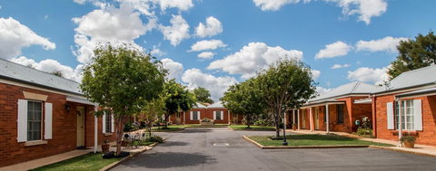 Ross Motel - Darwin Holiday 1