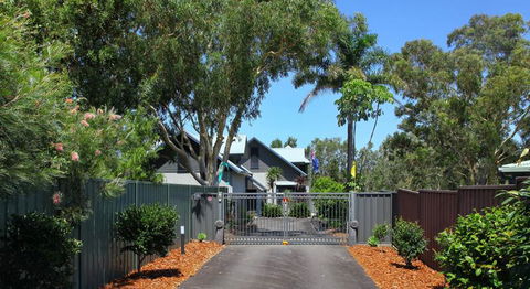 Salamander Bay Bed And Breakfast - Darwin Holiday 1