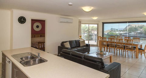 SALT - 37 Oceanview Drive - Darwin Holiday 3