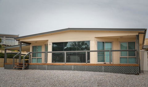 SALT - 37 Oceanview Drive - Darwin Holiday 1