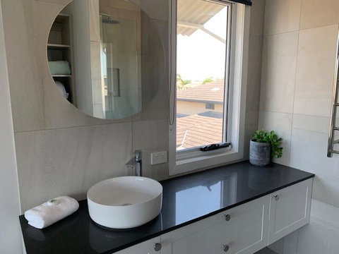 Saltwater Villas - Pet Friendly Accommodation - Darwin Holiday 3