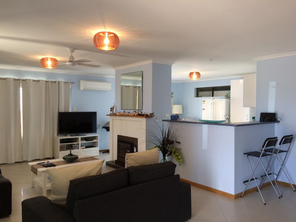 Kingscote SA Darwin Holiday