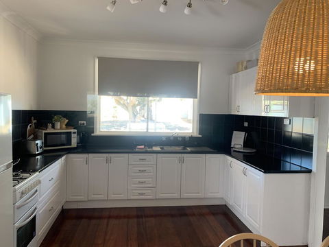 Salty Cottage Northam - Darwin Holiday 2