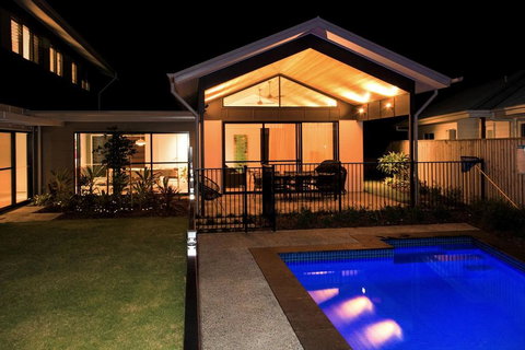 Salty Lark Beach House - Darwin Holiday 2