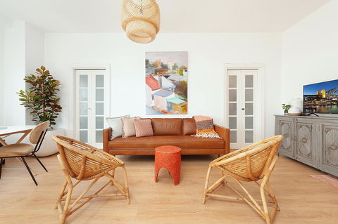 SALTY'S 2 BEDROOM BEACH HOME - Darwin Holiday 0