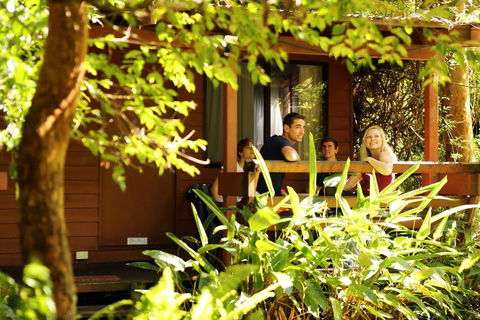 Samurai Beach Bungalows - Port Stephens YHA - Darwin Holiday 0