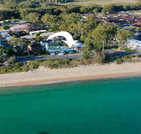 Sand Beach House - breathtaking view and amazing position directly opposite the beach - Darwin Holiday