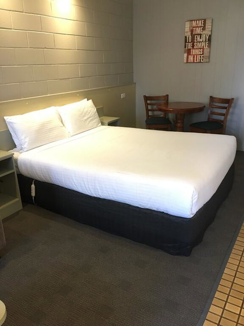 Sandbar Motel - Darwin Holiday 1