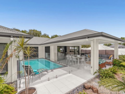 Sandcastles - Palm Cove - Darwin Holiday 0