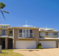 Sandcastles Unit 18 - Fingal Bay - Darwin Holiday