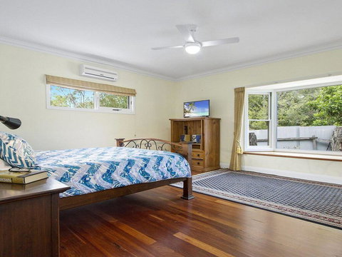 Sandy Shores - Character, Charm, Outdoor Spa - Darwin Holiday 3