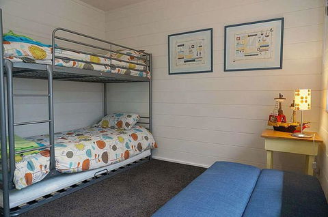 Santa Monica - Darwin Holiday 3