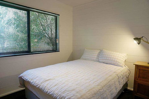 Santa Monica - Darwin Holiday 0