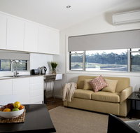 Savannah Cabins Taronga Western Plains Zoo - Darwin Holiday