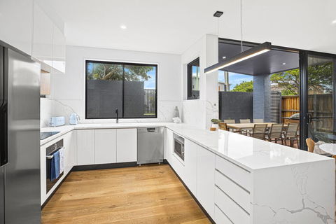 Sawtell Suites - Suite 1 - Darwin Holiday 2