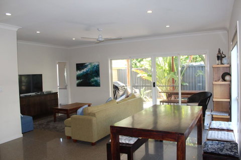 Sawtell Swells - Darwin Holiday 1