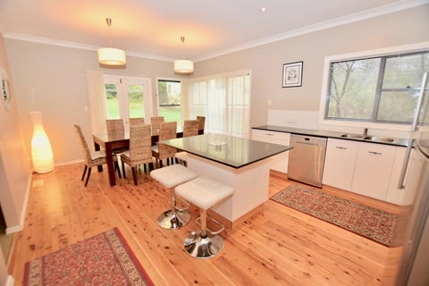 Scenic Cottage Of Katoomba - Darwin Holiday 3