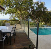 Scribbly Gums - Rainbow Beach Ocean-front spacious home with pool - Darwin Holiday