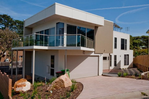 Sea La Vie - Darwin Holiday 0