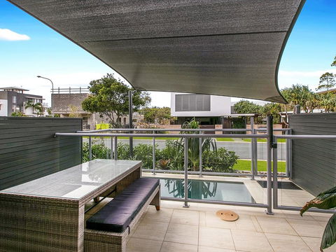 SEA RENITY ON KAMALA - Darwin Holiday 2