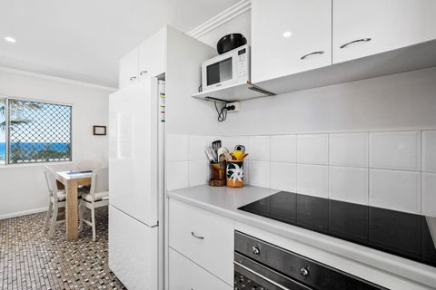 Sea Shack - 29 Pelican Street, Peregian Beach, Noosa Area - Darwin Holiday 1