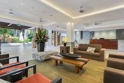 Sea Temple Palm Cove 2 Bedroom Luxury Apartment - Darwin Holiday 3