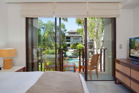 Sea Temple Palm Cove Luxury Studio 212 - Darwin Holiday 1