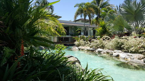 Sea Temple Port Douglas Luxury Penthouses - Swim Outs & Spa Apartments - Darwin Holiday 3