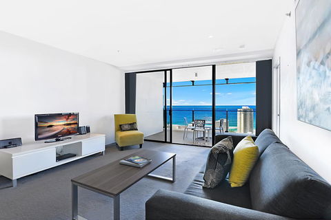 SeaBreeze Holidayz On Cavill Ocean View - Darwin Holiday 2