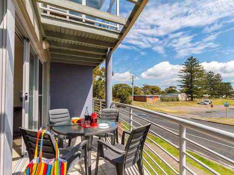 Seachange Apartment 3 - Darwin Holiday 2