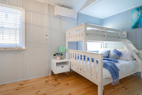 Seas The Day Rosebud - Darwin Holiday 2