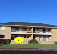 Seaspray 2 - Pebbly Beach