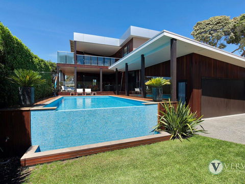 Seaview - Stunning Bay Views! - Darwin Holiday 2