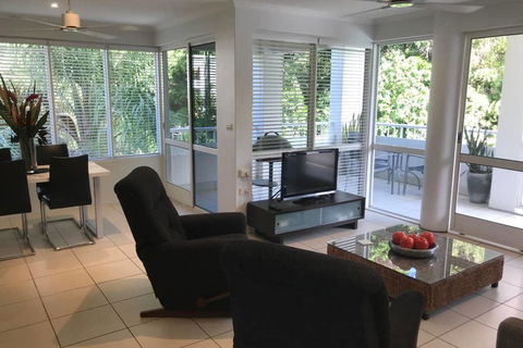 Secluded Tropical Apartment - Darwin Holiday 0