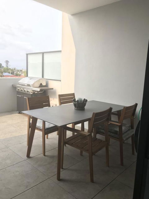 Secret At Shellharbour Village - Water View - Darwin Holiday 1