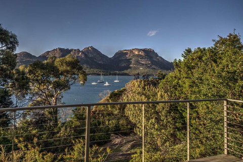 Sentinel - Darwin Holiday 1