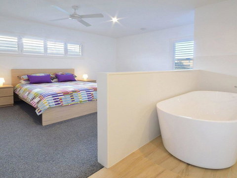 Seven Mile Heaven - Your Coastal Kingdom - Darwin Holiday 3