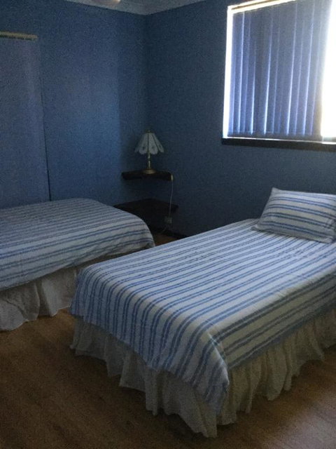 Shark Bay Views B & B - Darwin Holiday 1