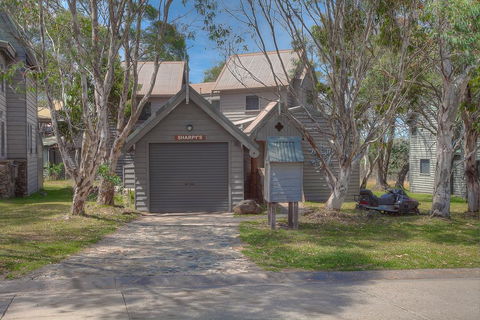 Sharpys Chalet - Darwin Holiday 3