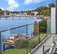 Shear Pine - Darwin Holiday