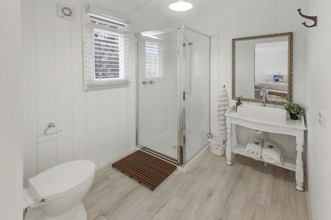 Shearers Cottage - Pet Friendly Holiday Accommodation - Darwin Holiday 2