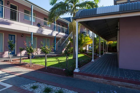 Shellharbour Village Motel - Darwin Holiday 1