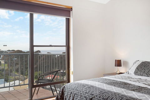 Sheridan Court On Wagonga - Darwin Holiday 3